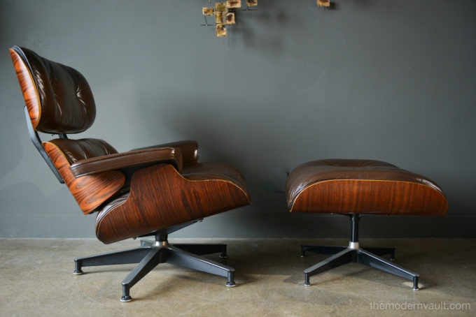 Brown Leather and Rosewood Eames Lounge Chair and Ottoman, 1980 – The