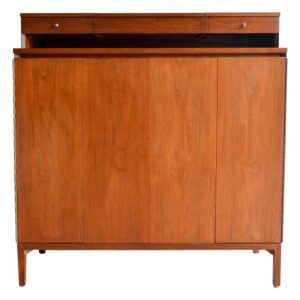 Tall Gentlemen's Chest in Walnut by Paul McCobb, ca. 1960